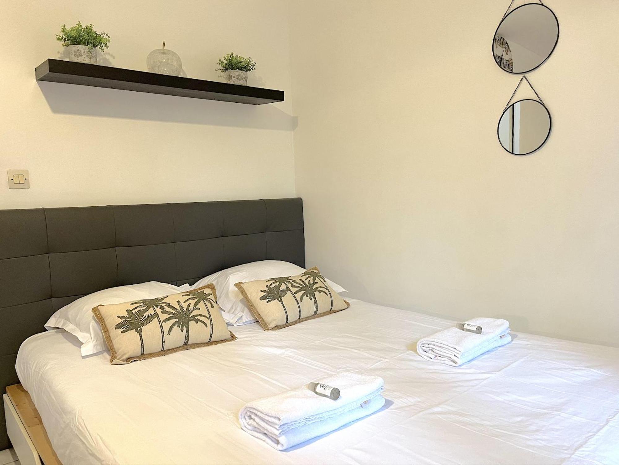 Apartament Joli Studio Avec Jardin Annecy Zewnętrze zdjęcie